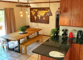Villa Botanic - Entire Spacious Lifestyle Home